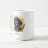 Mug de caniche noir avec l'illustration florale du (Devant gauche)