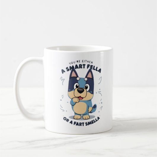 Mug de chien joueuse - Smart Fella ou Fart Smella (Gauche)