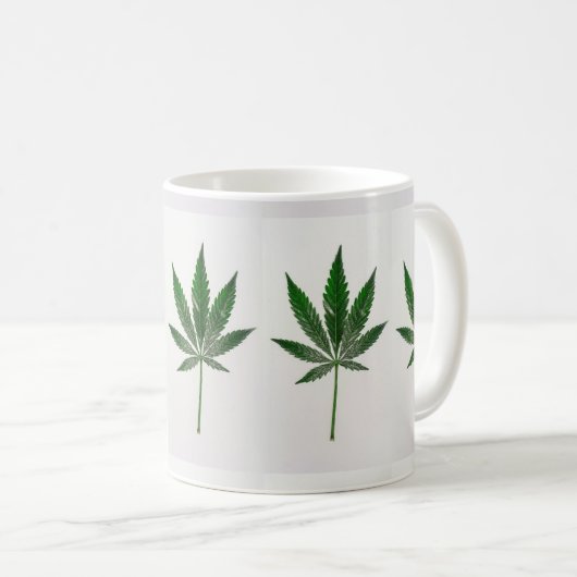 MUG DE CONCEPTION VERTE FEUILLE (Devant droit)