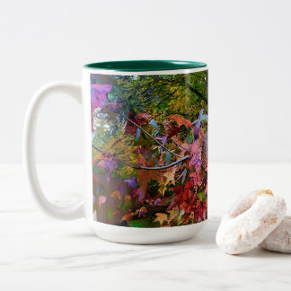 Mug de feuillage d'automne