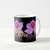 Mug de fleurs d'orchidées personnalisé pour MOM (Devant droit)
