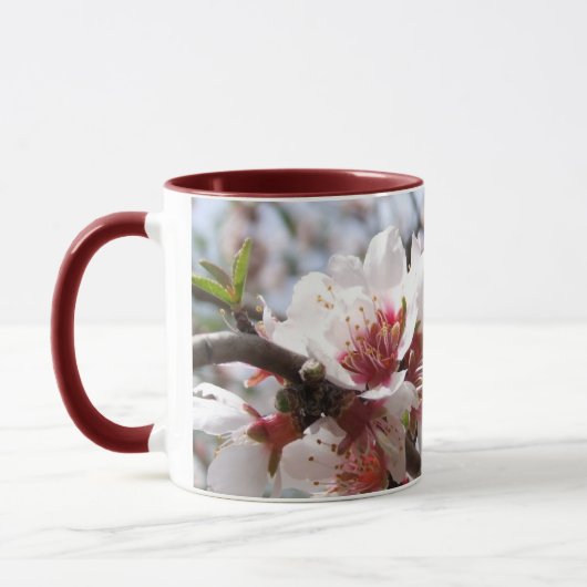 Mug de fleurs printanières (Gauche)