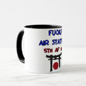 Mug de fuchu d'aéroport 5ème AF QG du Japon (Devant gauche)