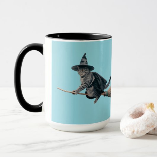 Mug de Halloween sorcière chat mignon tabby (Avec donut)