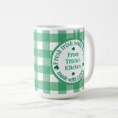Mug De la cuisine de NOM avec amour Vérification verte (Devant droit)