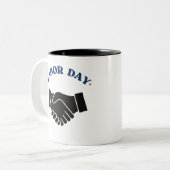 Mug de la fête du travail - Design patriotique rou (Devant gauche)