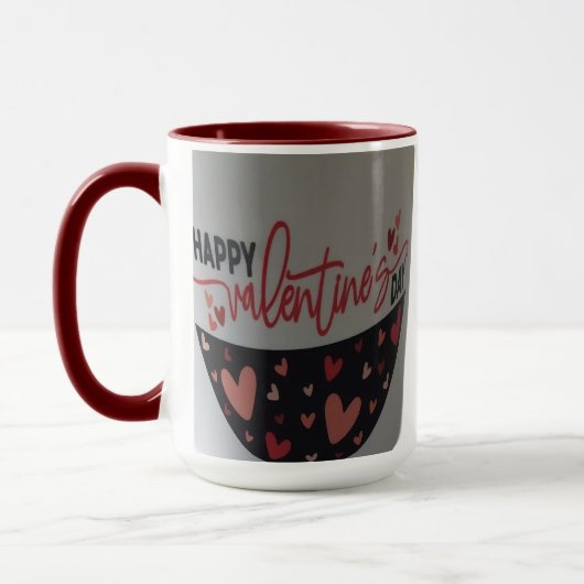 Mug de la Saint-Valentin avec plein de cœurs (Gauche)