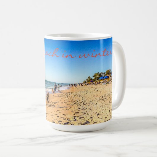 Mug de la scène de la plage d'hiver (Devant droit)