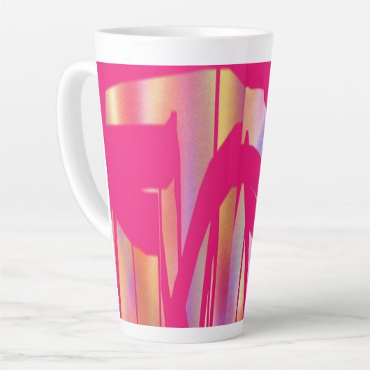 Mug de latte d'art rose chaud (Angle gauche)