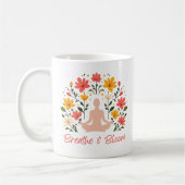 Mug de méditation du Yoga Breathe et Bloom (Gauche)