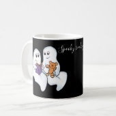 Mug De mignons fantômes lisant ensemble à Halloween (Devant gauche)