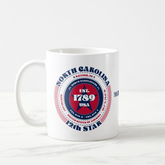 Mug de monogramme circulaire Patriotique Caroline (Gauche)