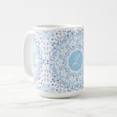Mug de monogramme de Mandala bleu Lite (Devant gauche)