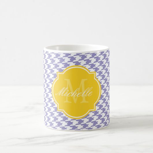 Mug de monogramme de violet Tulip (Centre)