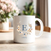 Mug de monogramme floral Boho avec nom modifiable