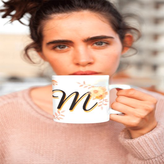Mug de monogramme floral - Élégante lettre M-writ
