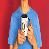 Mug de monogramme floral - Élégante lettre Qrit u