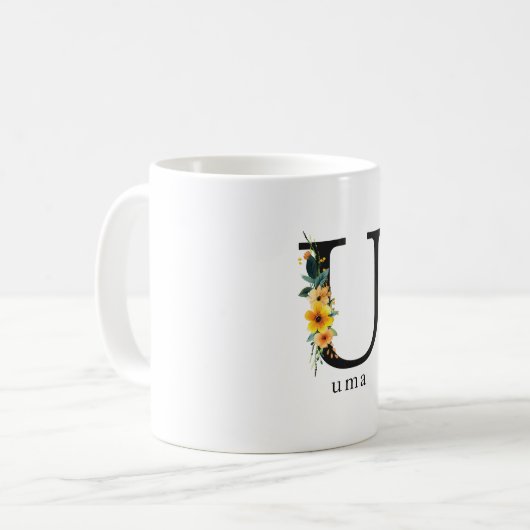 Mug de monogramme U floral avec nom modifiable (Devant gauche)