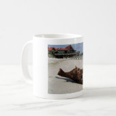 Mug de monstre de mer par Juan Cabana (Devant gauche)