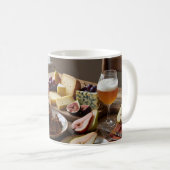 Mug de nature morte pour une dégustation de fromag (Devant droit)