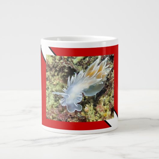 Mug de plongée avec Drapeau de plongée et Nudibran (Devant)
