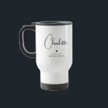 Mug De Voyage Bridesmaid Mariage Simple Modern Script Nom<br><div class="desc">Bridesmaid Mariage Simple Modern Calligraphy Script Personnalisé Nom Coffee Travel Mug présente le nom de votre femme d'honneur dans un élégant script de calligraphie noire accentué d'un coeur d'amour simple avec l'ajout de votre texte personnalisé comme la date et bridemaid. Les couleurs de texte et de coeur peuvent être ajustées...</div>