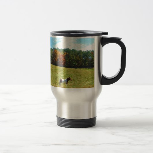 Mug De Voyage Brown & cheval blanc, arbres d'automne, ciel bleu (Droit)