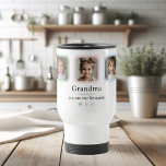 Mug De Voyage Cadeau photo personnalisé grand-mère<br><div class="desc">Amusez-vous avec cette tasse de voyage personnalisée de grand-mère, avec trois photos encadrées de petits-enfants et le doux message : "Grand-mère, vous êtes notre préférée." Parfait pour les matinées chargées, les excursions sur la route ou un sipping confortable dans le style, cette tasse en acier inoxydable de 15 oz garde...</div>