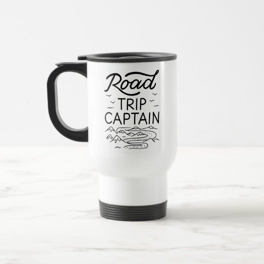 Mug De Voyage Capitaine de road trip I - Pilote de VR en vacance (Gauche)