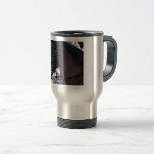 Mug De Voyage Cheval arabe Brown foncé portant des lunettes