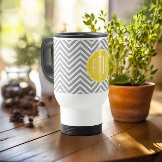 Mug De Voyage Chevrons gris et jaune Monogramme personnalisé