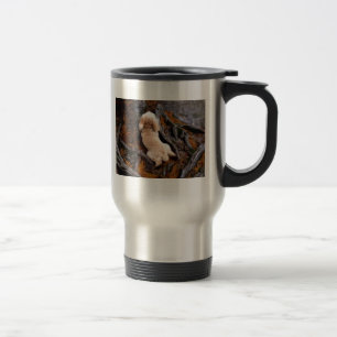 Mug De Voyage Chien parmi des racines