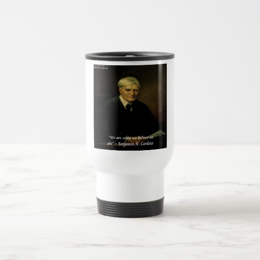 Mug De Voyage Citation de Benjamin Cardozo "Qui nous sommes" (Centre)