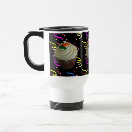 Mug De Voyage Cupcake de carottes avec Confetti (Gauche)