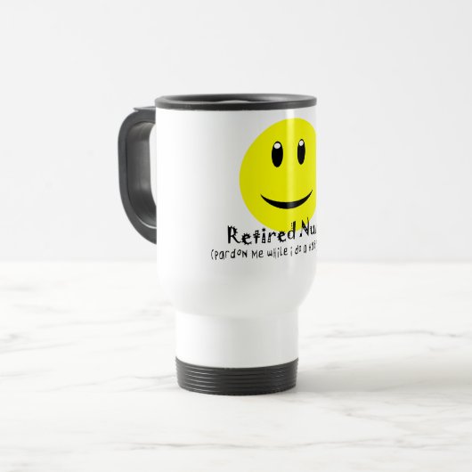 Mug De Voyage DANSE HEUREUSE retirée d'infirmière (Devant gauche)