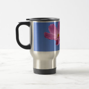 Mug De Voyage de belles fleurs roses serrant un ciel bleu clair