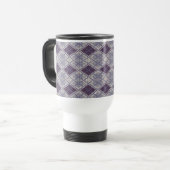 MUG DE VOYAGE EN MAILLE ARGYLE PRUNE (Devant gauche)