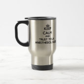 Mug De Voyage Gardez le calme et faites confiance à votre (Gauche)