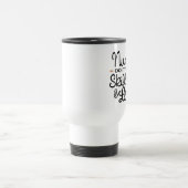 Mug De Voyage Les infirmières drôles le font avec la compétence (Centre)