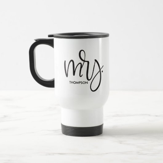 Mug De Voyage Mariage de Mme Script moderne personnalisée (Gauche)
