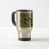 Mug De Voyage Marmotte alpine près de la fleur (Devant gauche)