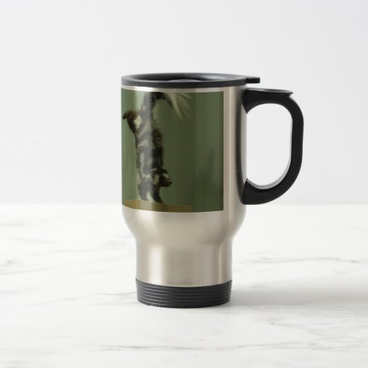Mug De Voyage Mouffette repérée ; objet exposé de musée (Droit)
