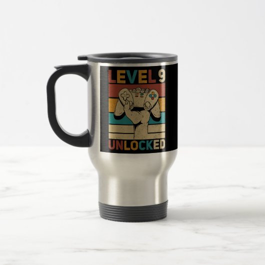 Mug De Voyage Niveau 9 Déverrouillé 9e anniversaire Jeu âgé de 9 (Gauche)