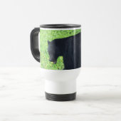 Mug De Voyage Ours noir sauvage marcher dans l'herbe 3 (Devant gauche)