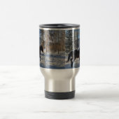 Mug De Voyage Percheron noir en hiver neige et forêt (Centre)