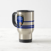 Mug De Voyage Police servant fièrement (Devant gauche)