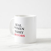 Mug De vraies femmes épousent des mentors (Devant gauche)