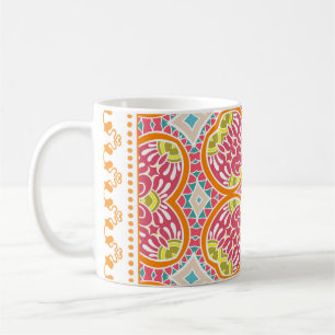 Mug Décor coloré sur un arrière - plan blanc