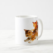 Mug décoré chatons qui jouent. (Devant droit)
