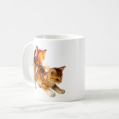 Mug décoré chatons qui jouent. (Devant gauche)